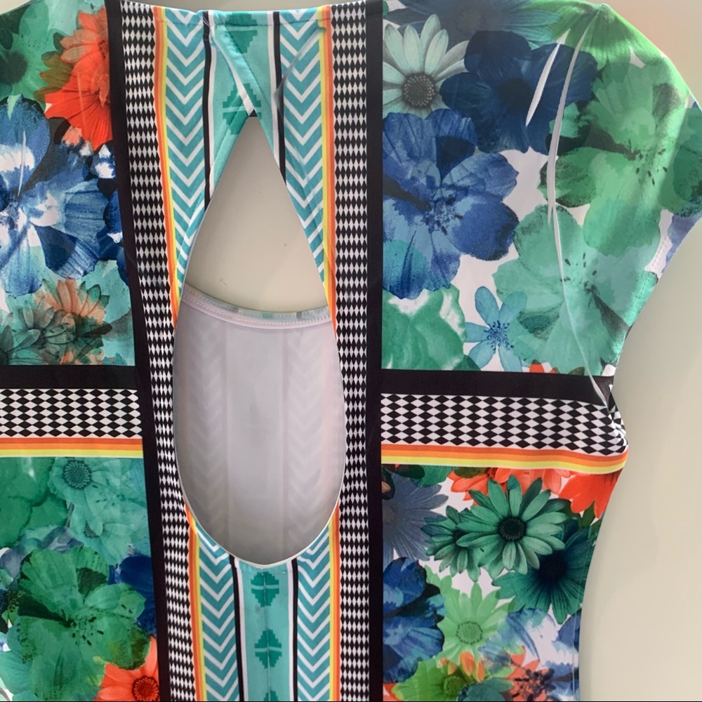 Aztec Print Dress - Picture 3 of 4